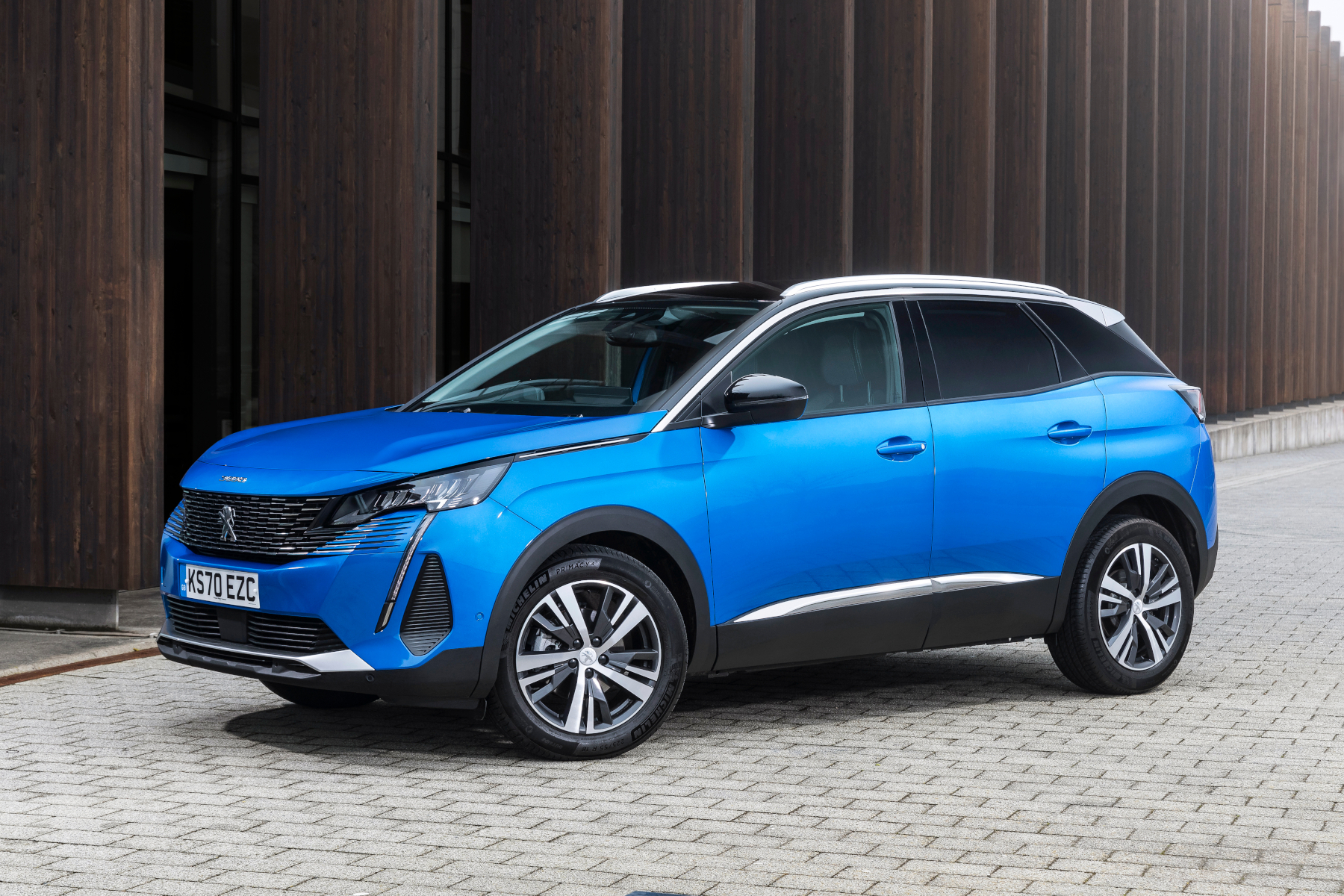 Peugeot 3008 Review 2022 Side Static